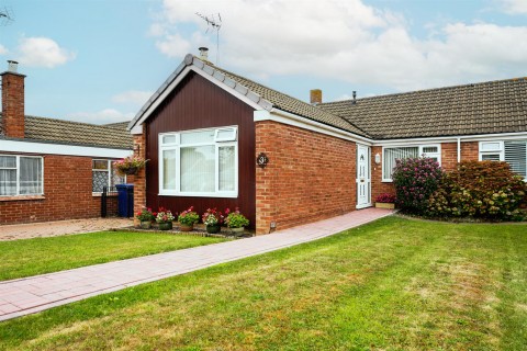 View Full Details for Kent Close, Gloucester