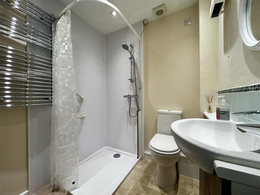 Images for Church Road, Churchdown, Gloucester