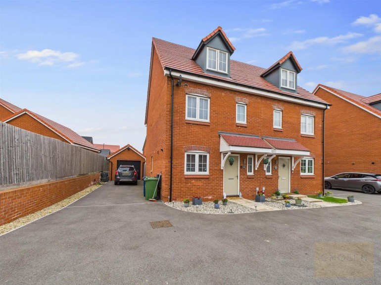 Tailor Close, Churchdown, Gloucester