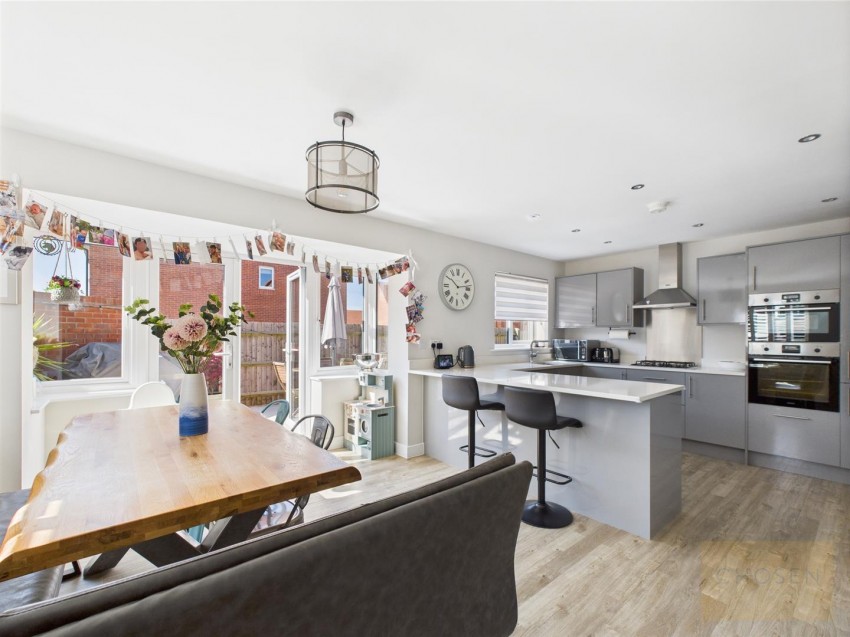 Images for Milliner Crescent, Churchdown