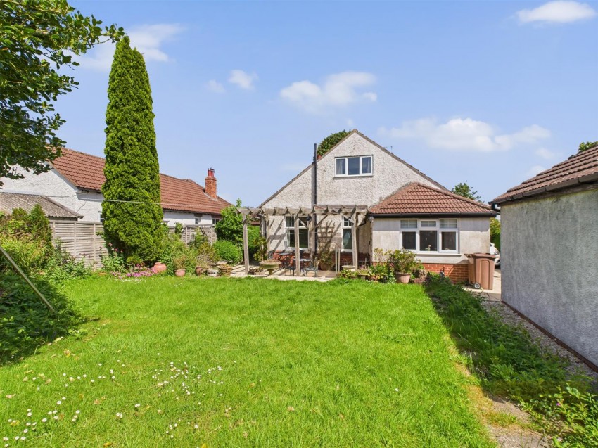 Images for Church Road, Churchdown, Gloucester