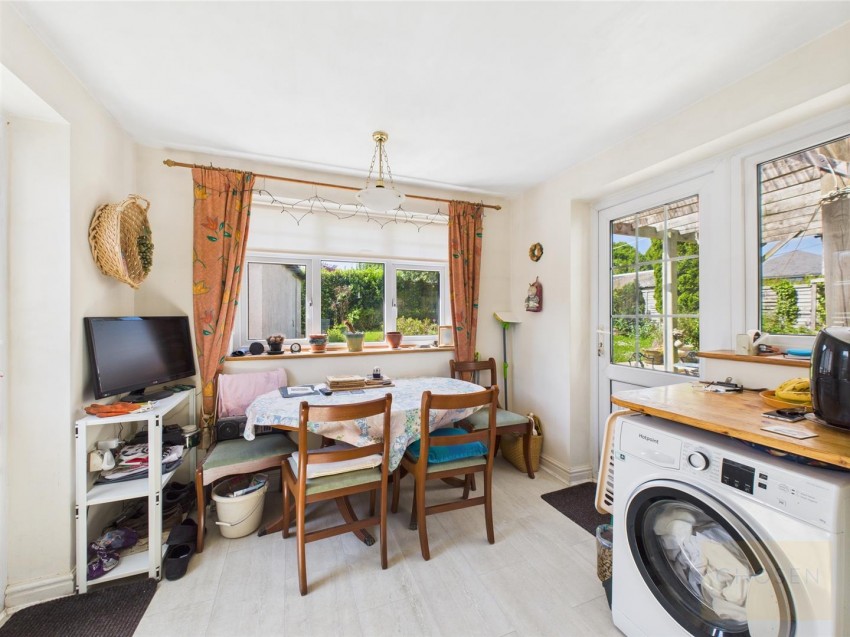 Images for Church Road, Churchdown, Gloucester