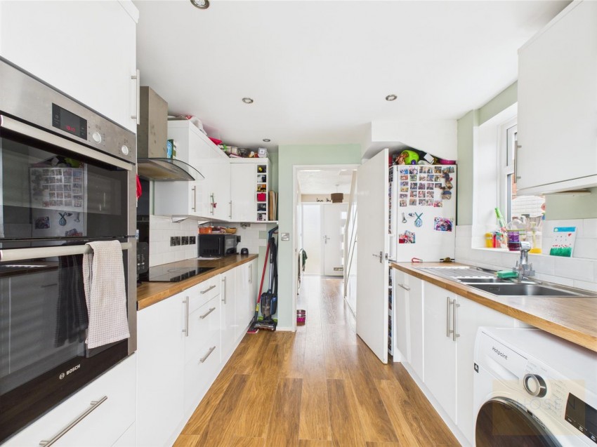 Images for Snowdon Gardens, Churchdown, Gloucester