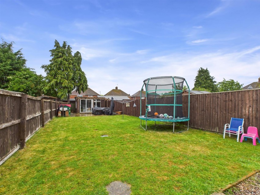 Images for Holtham Avenue, Churchdown, Gloucester