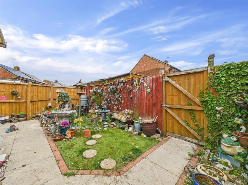 Images for Ermin Park, Brockworth, Gloucester