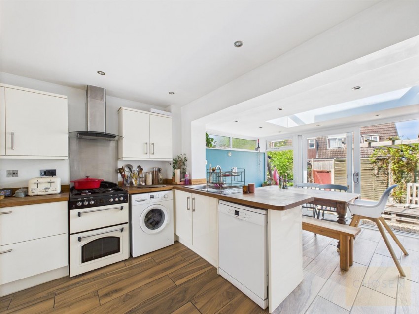 Images for Blackbird Avenue, Gloucester