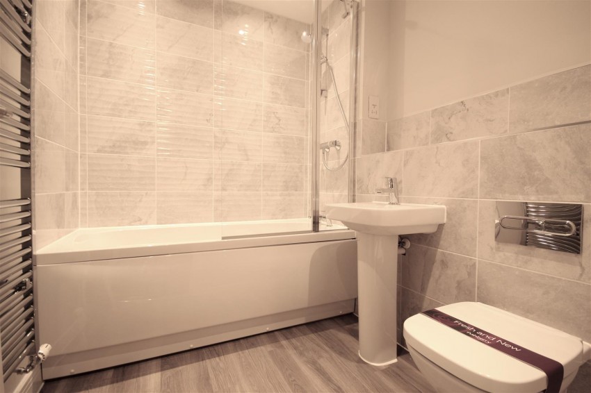 Images for Parkside Drive, Gloucester