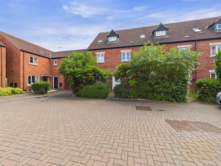 Marlstone Drive, Churchdown, Gloucester