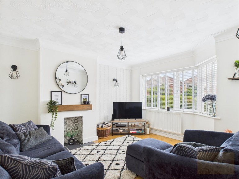 Moselle Drive, Churchdown, Gloucester