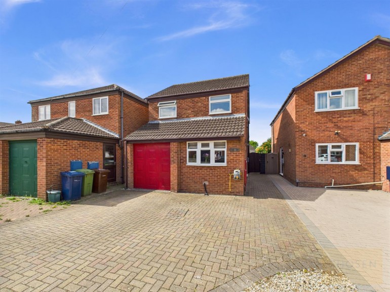 Apple Tree Close, Churchdown, Gloucester