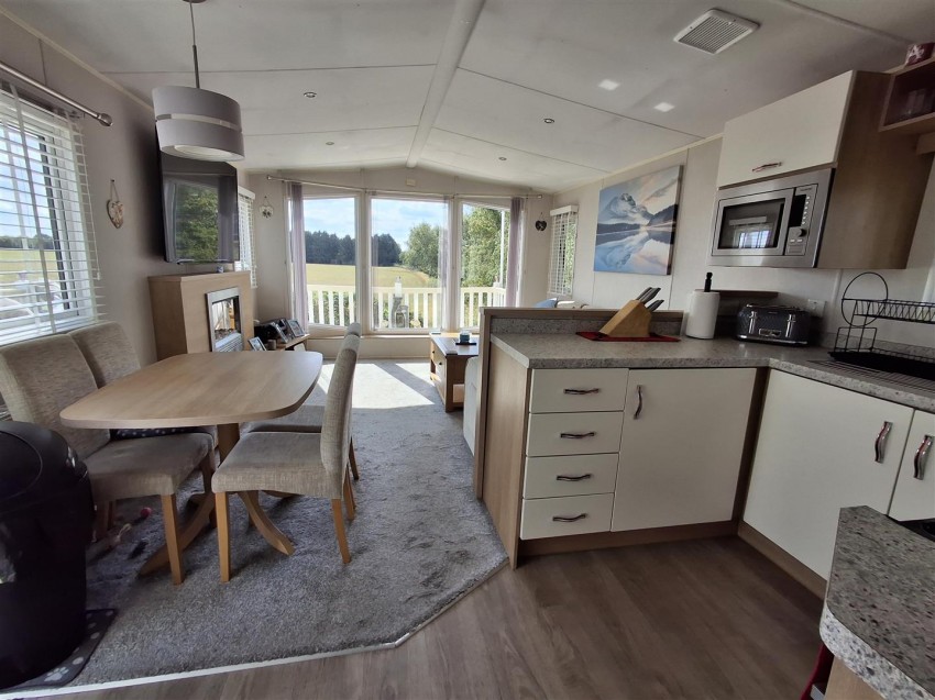 Images for Norton Park, Tewkesbury Road, Norton, Gloucester
