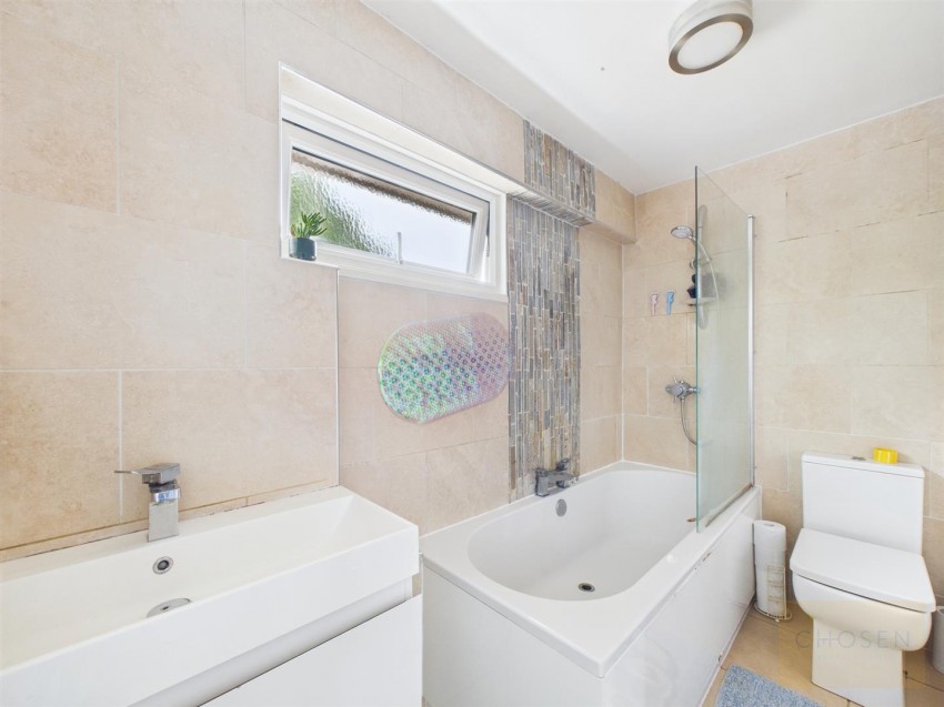Images for Yew Tree Way, Churchdown, Gloucester