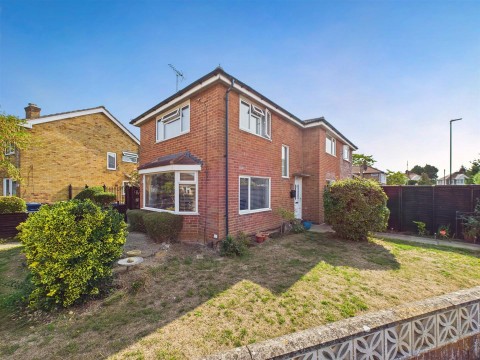 View Full Details for Snowdon Gardens, Gloucester