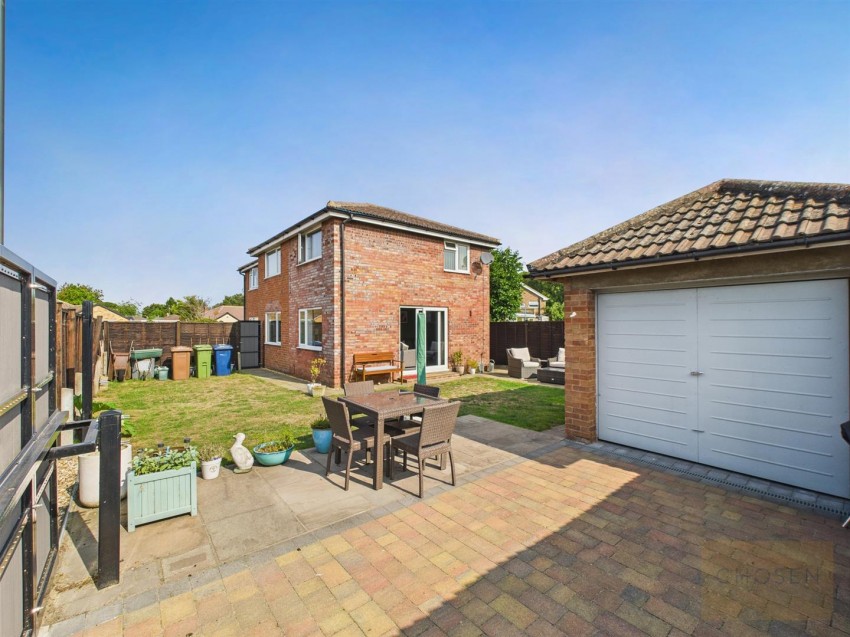Images for Snowdon Gardens, Gloucester