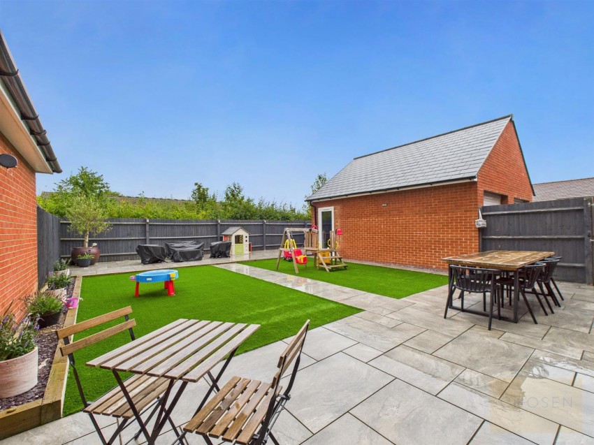 Images for Plough Close, Brockworth, Gloucester