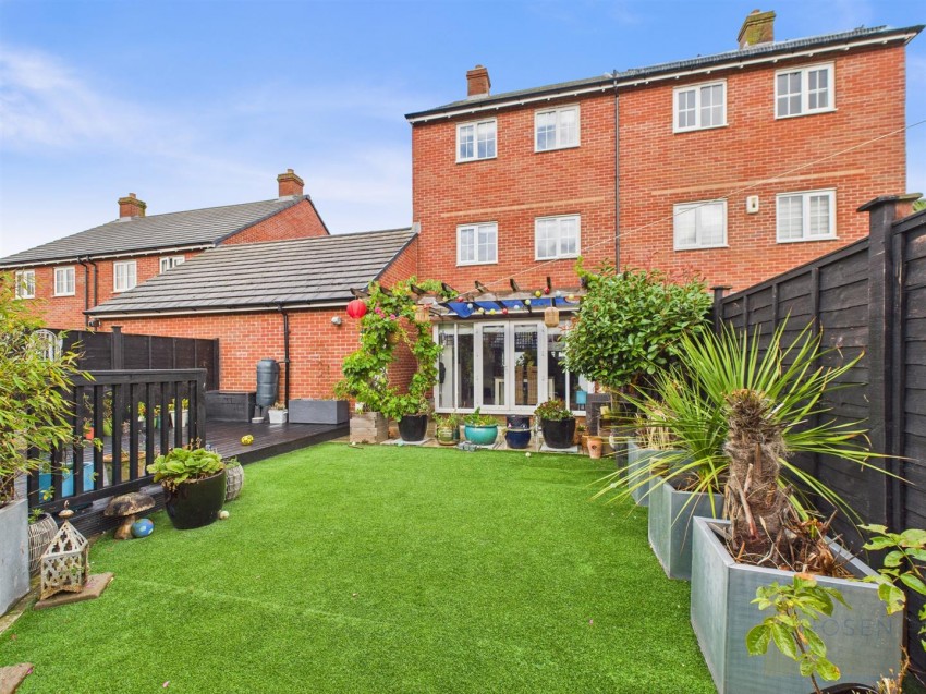 Images for Winter Gate Road, Longford, Gloucester