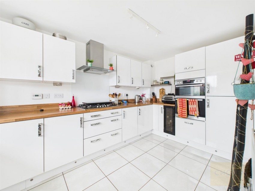 Images for Winter Gate Road, Longford, Gloucester