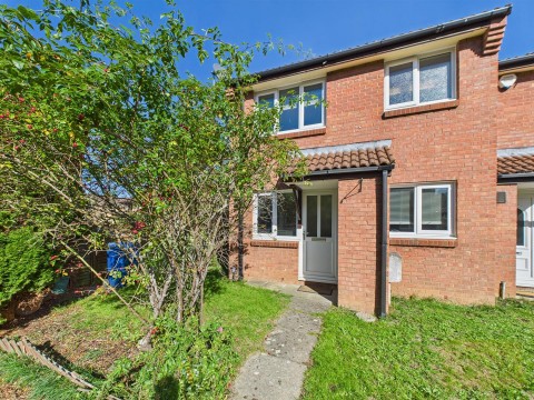 View Full Details for Harris Close, Gloucester