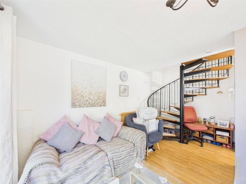 Images for Harris Close, Gloucester