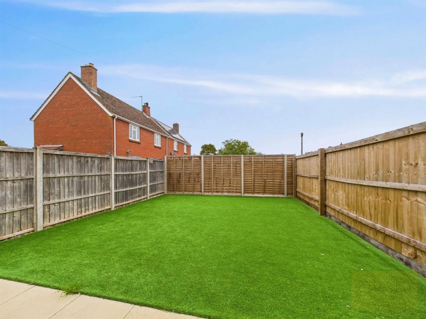 Images for Elmgrove Road East, Hardwicke