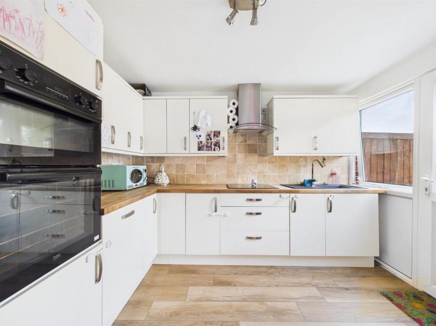 Images for Yew Tree Way, Churchdown, Gloucester