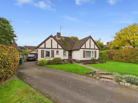 View Full Details for The Piece, Churchdown, Gloucester