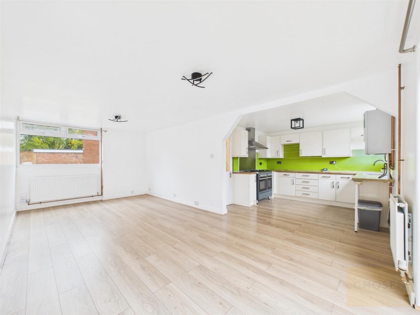 Images for Yew Tree Way, Churchdown, Gloucester