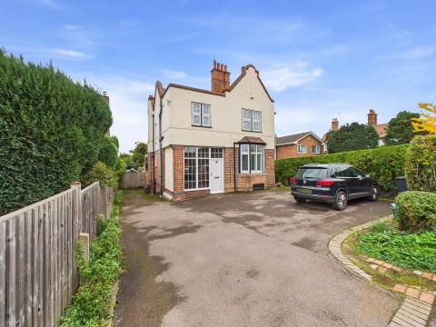 View Full Details for Upton Close, Barnwood, Gloucester