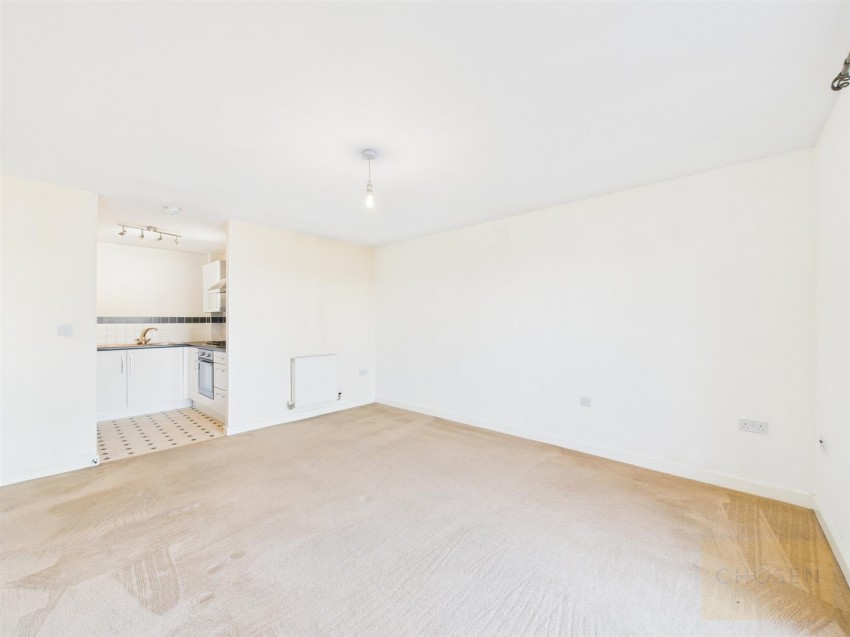 Images for Longhorn Avenue, Gloucester GL1