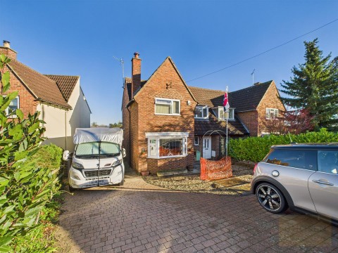 View Full Details for Barrow Hill, Churchdown, Gloucester