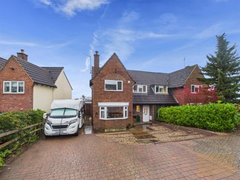 View Full Details for Barrow Hill, Churchdown, Gloucester