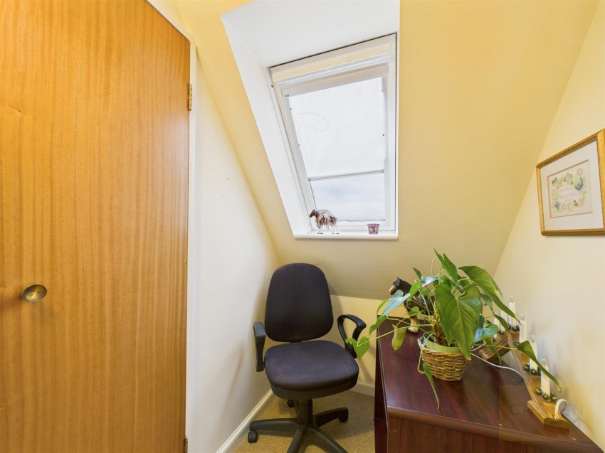 Images for Chapel Hay Lane, Gloucester