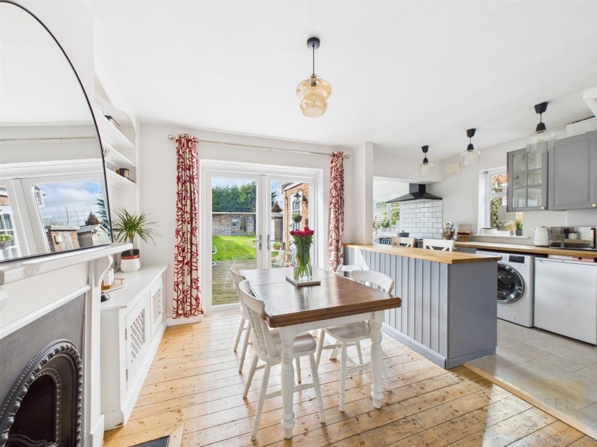 Images for Holtham Avenue, Churchdown, Gloucester