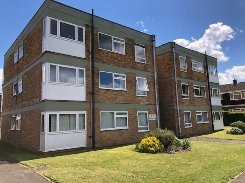 Images for Golden Vale, Churchdown Gloucester