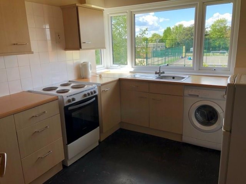 Images for Golden Vale, Churchdown Gloucester