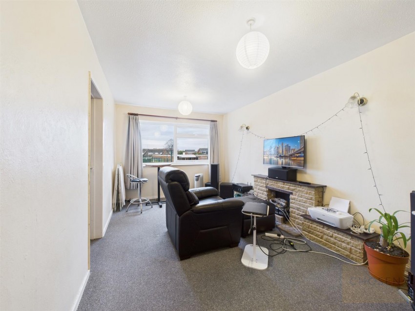 Images for Golden Vale, Churchdown Gloucester