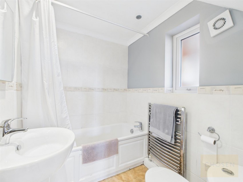 Images for Oldbury Orchard, Churchdown, Gloucester