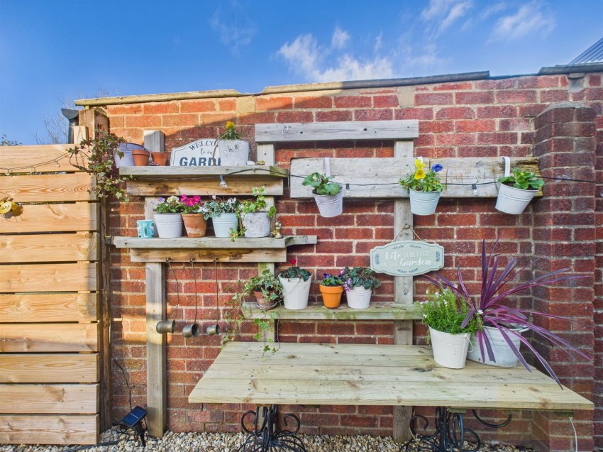 Images for Oldbury Orchard, Churchdown, Gloucester