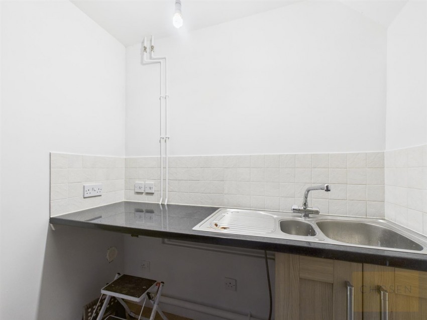 Images for Barton Close, Innsworth, Gloucester