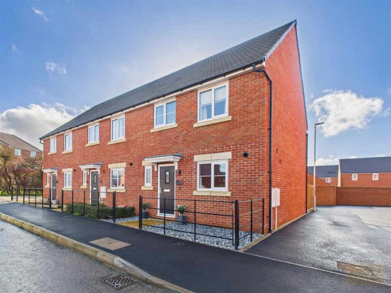 Perrybrook Road, Brockworth, Gloucester