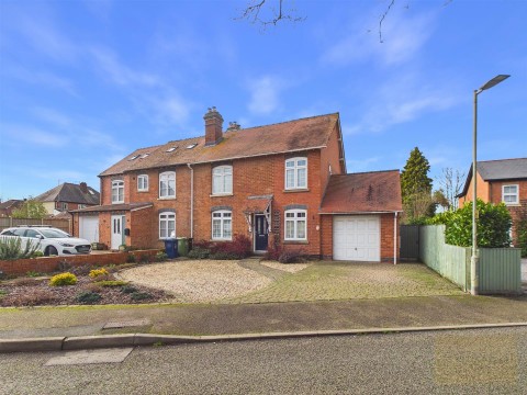 View Full Details for Sandfield Road, Churchdown, Gloucester