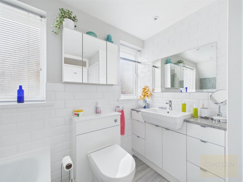 Images for Oldbury Orchard, Gloucester