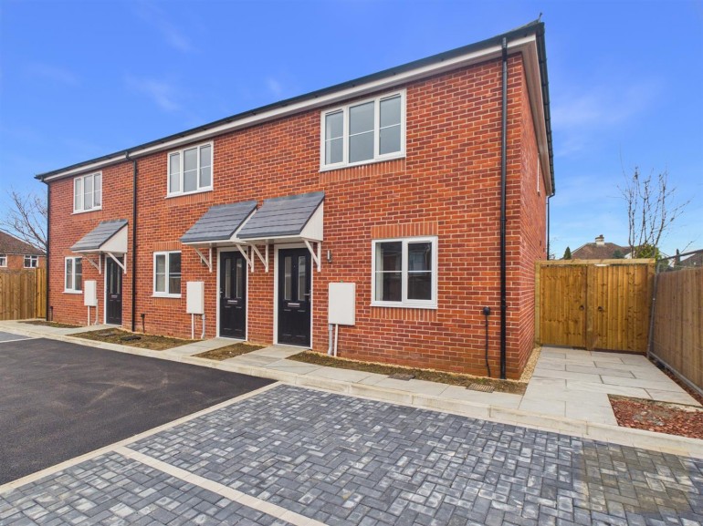 Newcroft Court, Off Yew Tree Way, Churchdown, Gloucester
