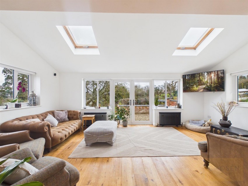 Images for Barrow Hill, Churchdown, Gloucester