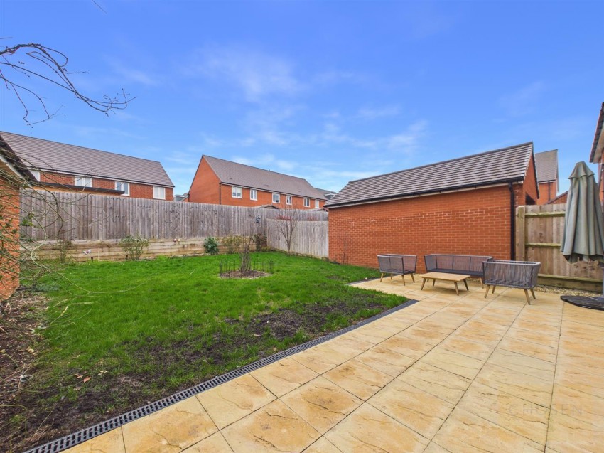 Images for Springmead Avenue, Brockworth, Gloucester