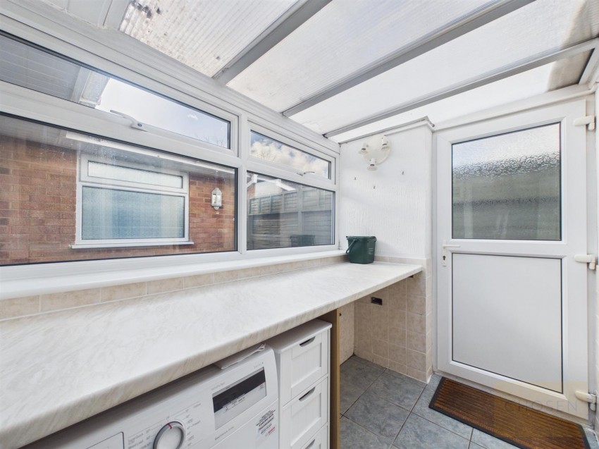 Images for Far Sandfield, Churchdown, Gloucester