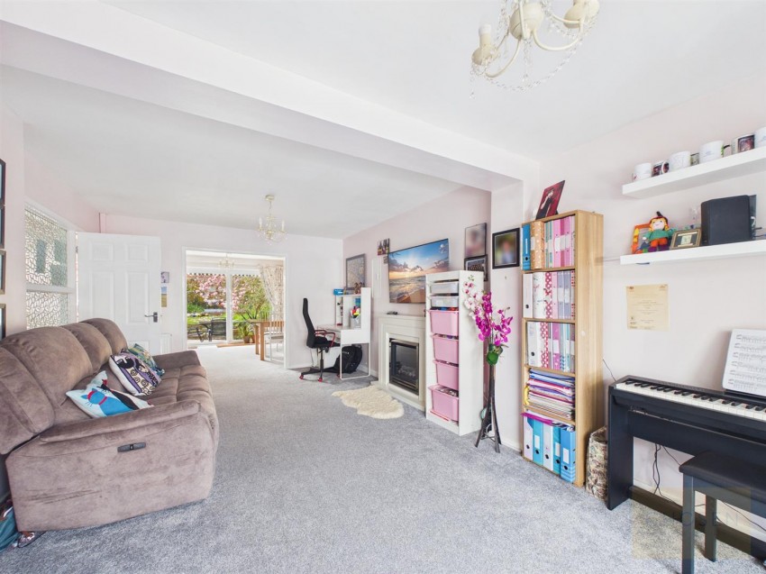 Images for The Avenue, Churchdown, Gloucester