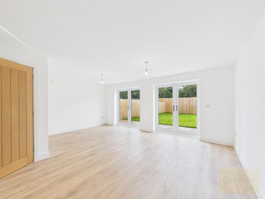 Images for Redwing Gate, Goldfinch Edge,  Cam