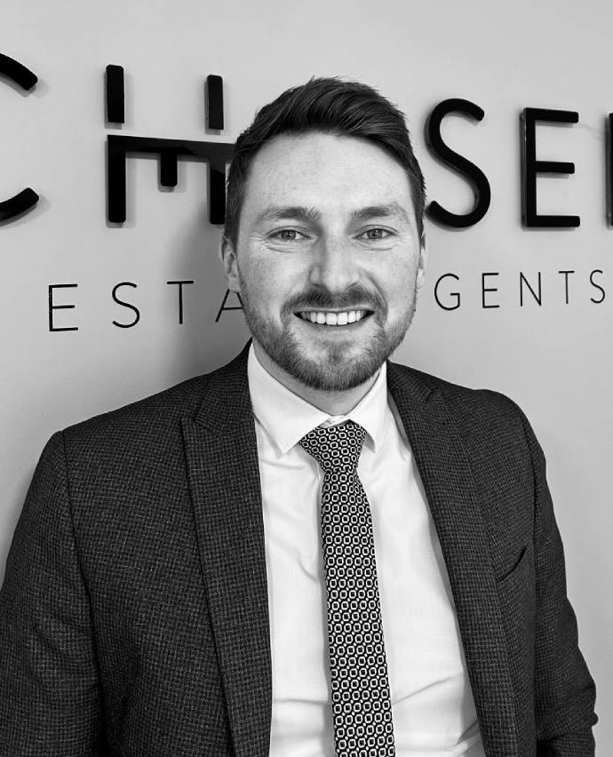 Alistair  Webb , Sales Manager
